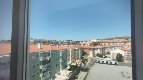 Apartamento T2 para Venda em Venteira