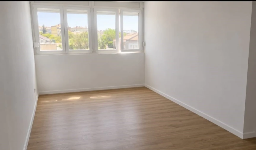 Apartamento T2 para Venda em Venteira Foto 7