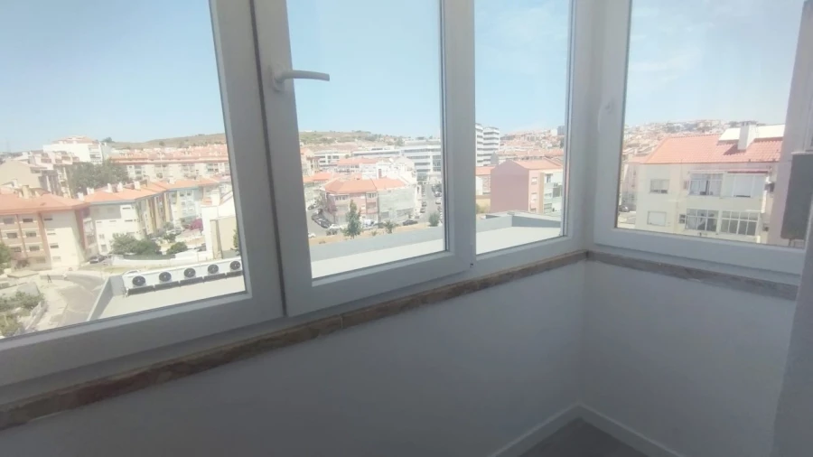 Apartamento T2 para Venda em Venteira Foto 13