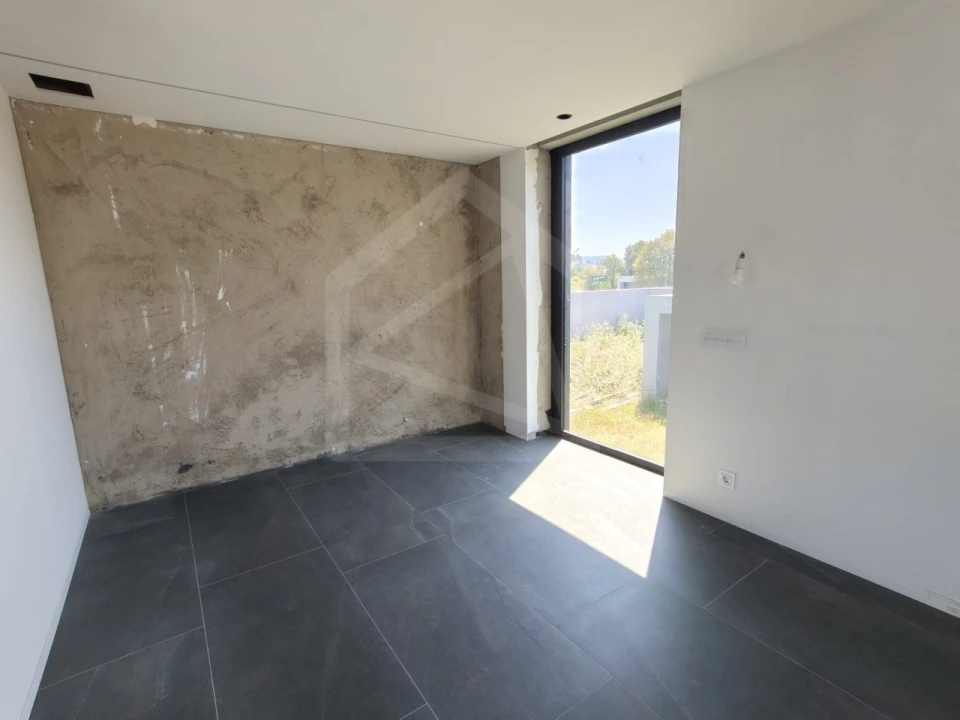 Moradia T4 para Venda em São João da Madeira Foto 10
