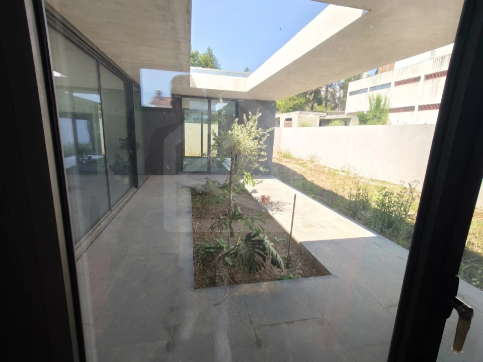 Moradia T4 para Venda em São João da Madeira Foto 14