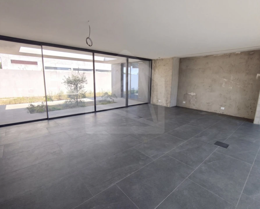 Moradia T4 para Venda em São João da Madeira Foto 5