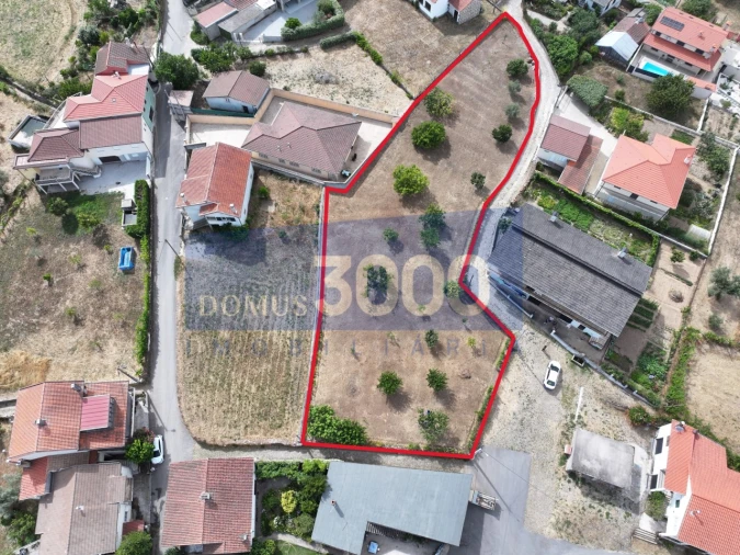 Terreno para Venda em Andrães Foto 2
