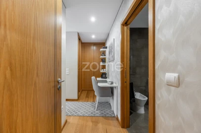 Apartamento T4 para Venda em Aguas Santas