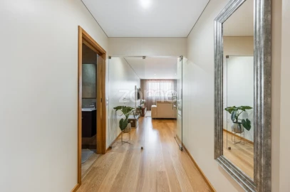 Apartamento T4 para Venda em Aguas Santas