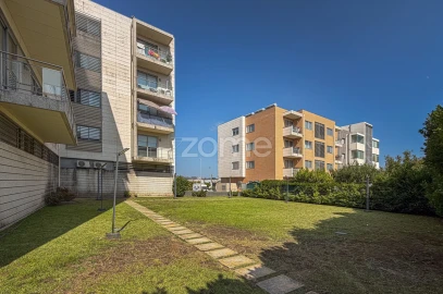 Apartamento T4 para Venda em Aguas Santas
