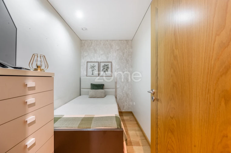 Apartamento T4 para Venda em Aguas Santas Foto 21