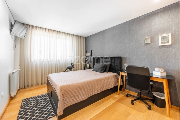 Apartamento T4 para Venda em Aguas Santas Foto 19