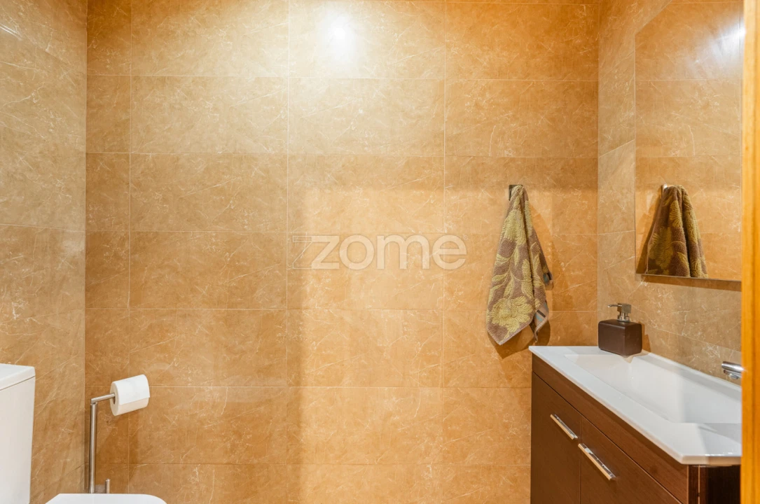 Apartamento T4 para Venda em Aguas Santas Foto 12