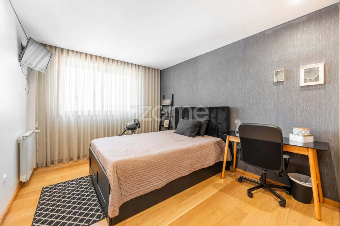 Apartamento T4 para Venda em Aguas Santas Foto 19
