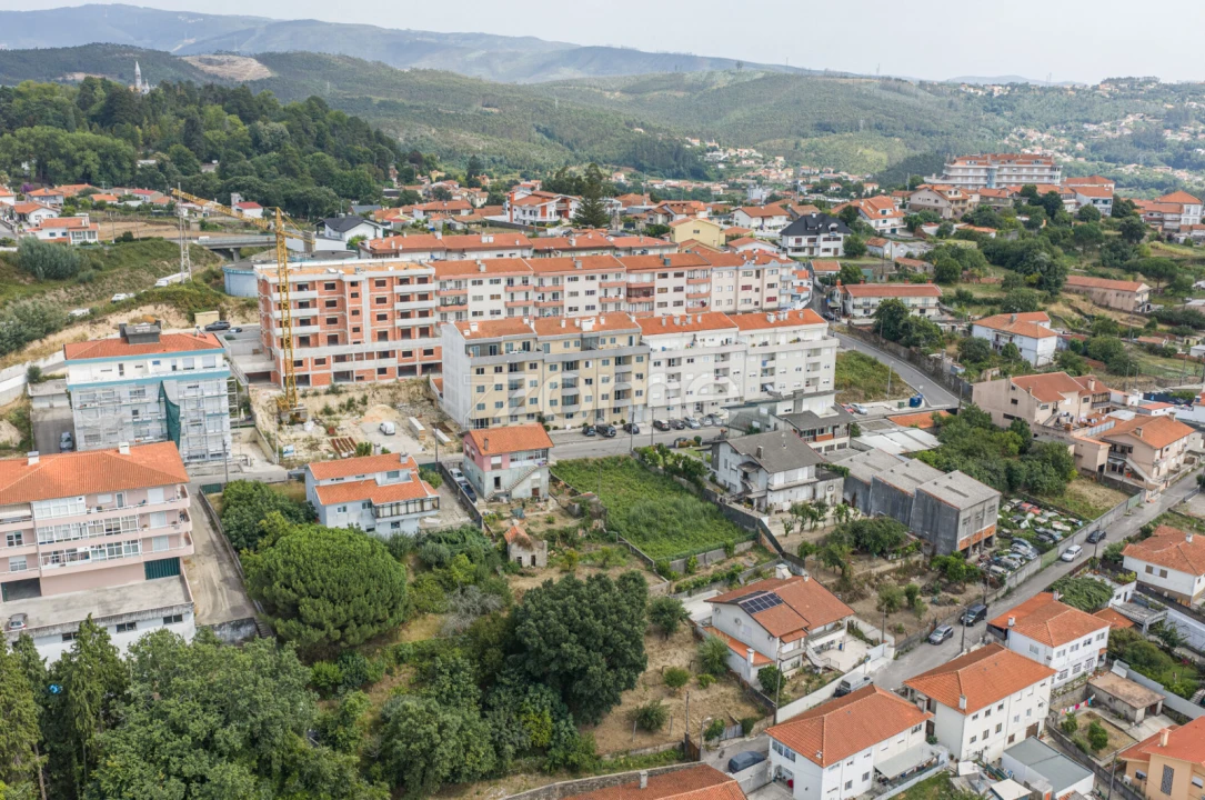 Terreno para Venda em O. Azeméis, Riba-Ul, Ul, Macinhata Seixa, Madail Foto 11