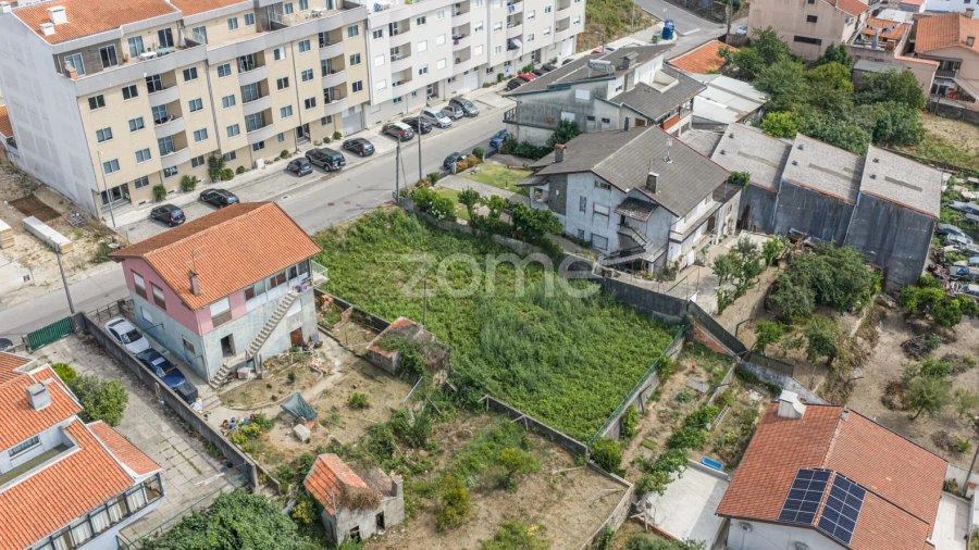 Terreno para Venda em O. Azeméis, Riba-Ul, Ul, Macinhata Seixa, Madail