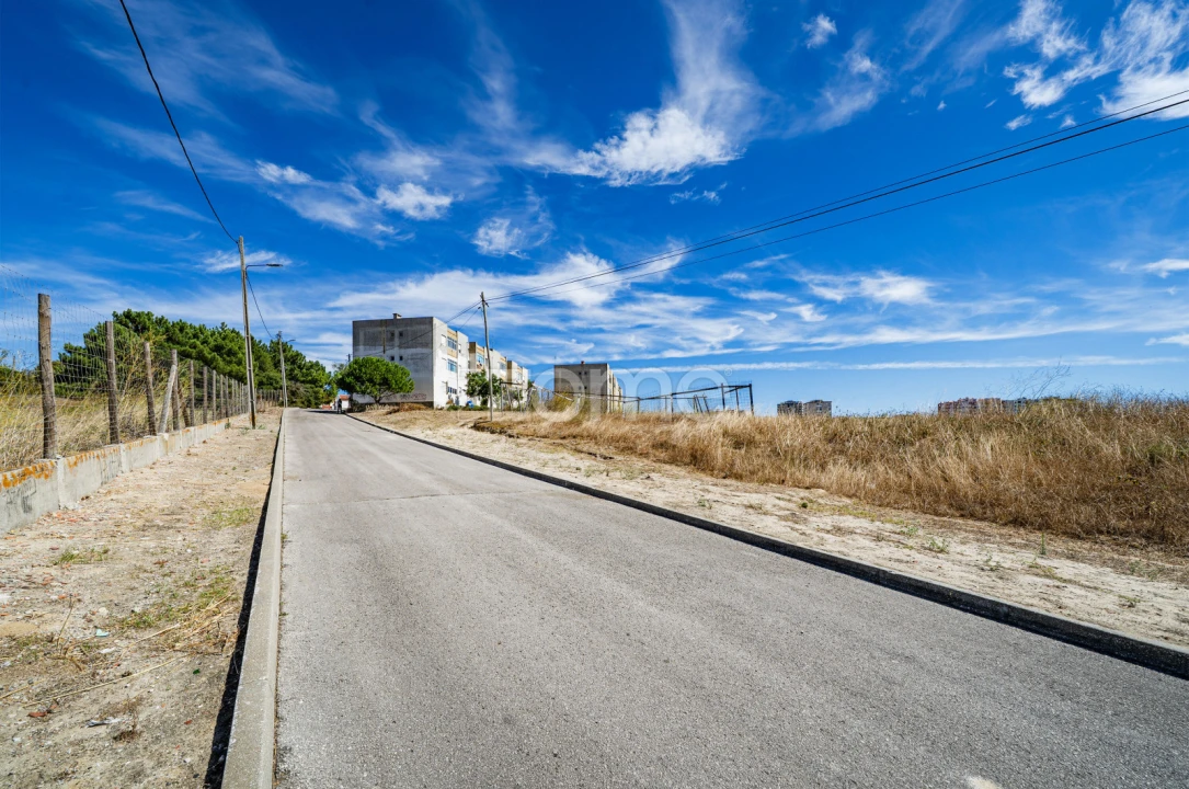Terreno para Venda em Setubal (São Sebastião) Foto 11