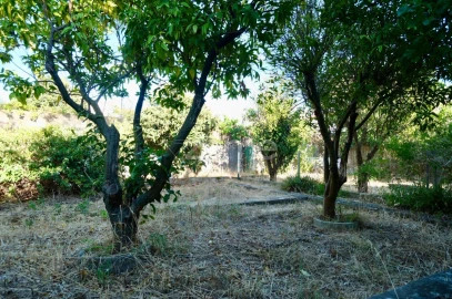 Moradia T3 para Arrendamento em Carcavelos e Parede
