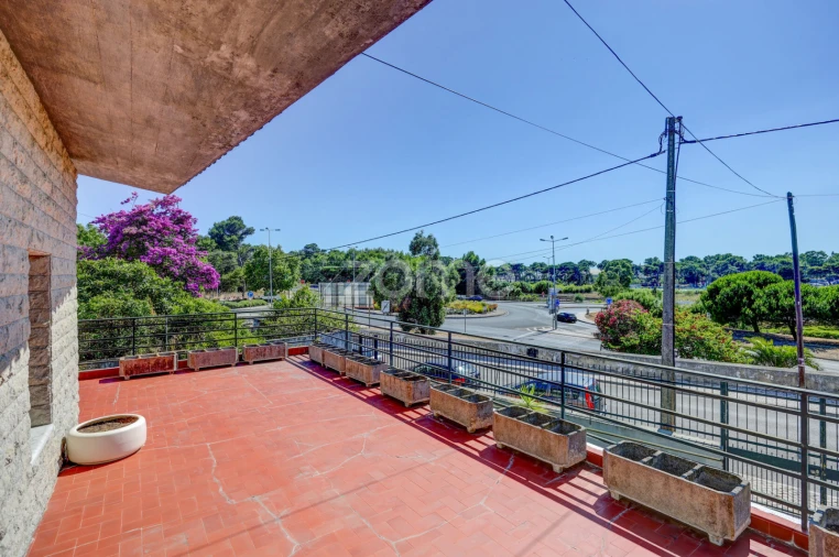 Moradia T3 para Arrendamento em Carcavelos e Parede Foto 24