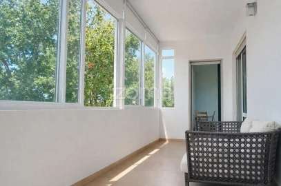 Apartamento T2 para Arrendamento em Carcavelos e Parede