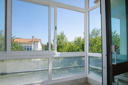 Apartamento T2 para Arrendamento em Carcavelos e Parede