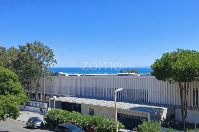 Apartamento T2 para Arrendamento em Carcavelos e Parede