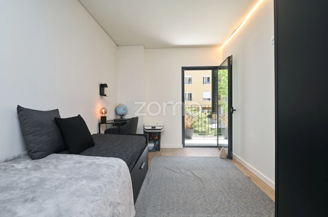 Apartamento T3 para Venda em Oeiras e São Julião da Barra, Paço de Arcos e Caxias Foto 15