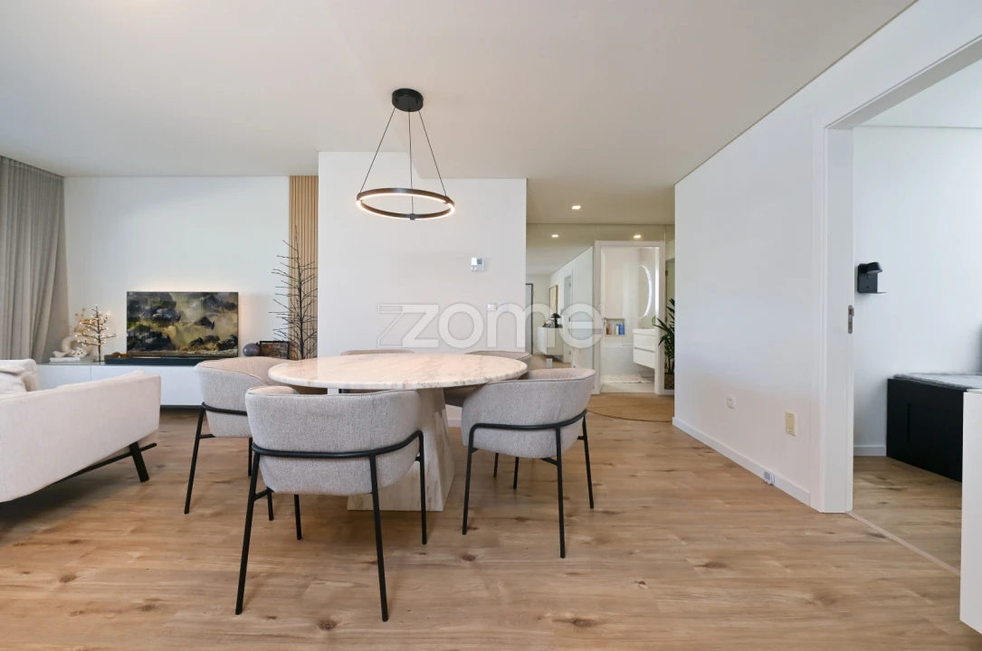 Apartamento T3 para Venda em Oeiras e São Julião da Barra, Paço de Arcos e Caxias Foto 17