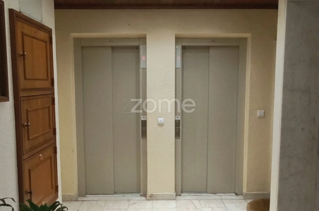 Apartamento T2 para Venda em Cacém e São Marcos Foto 2
