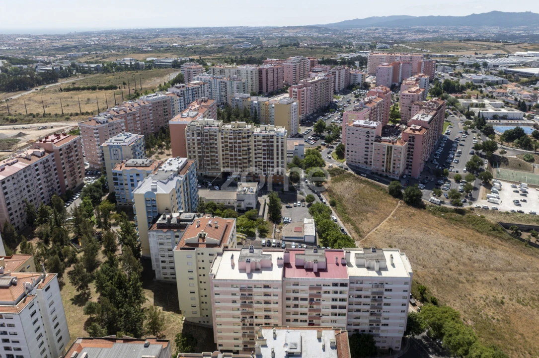 Apartamento T2 para Venda em Cacém e São Marcos Foto 13