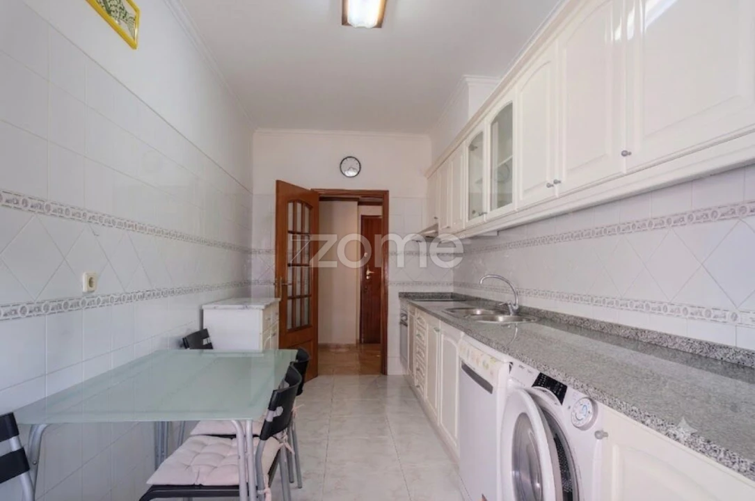 Apartamento T2 para Venda em Cacém e São Marcos Foto 6