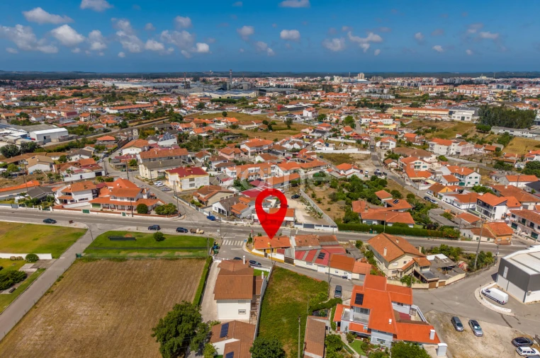 Moradia T3 para Venda em Marinha Grande Foto 34