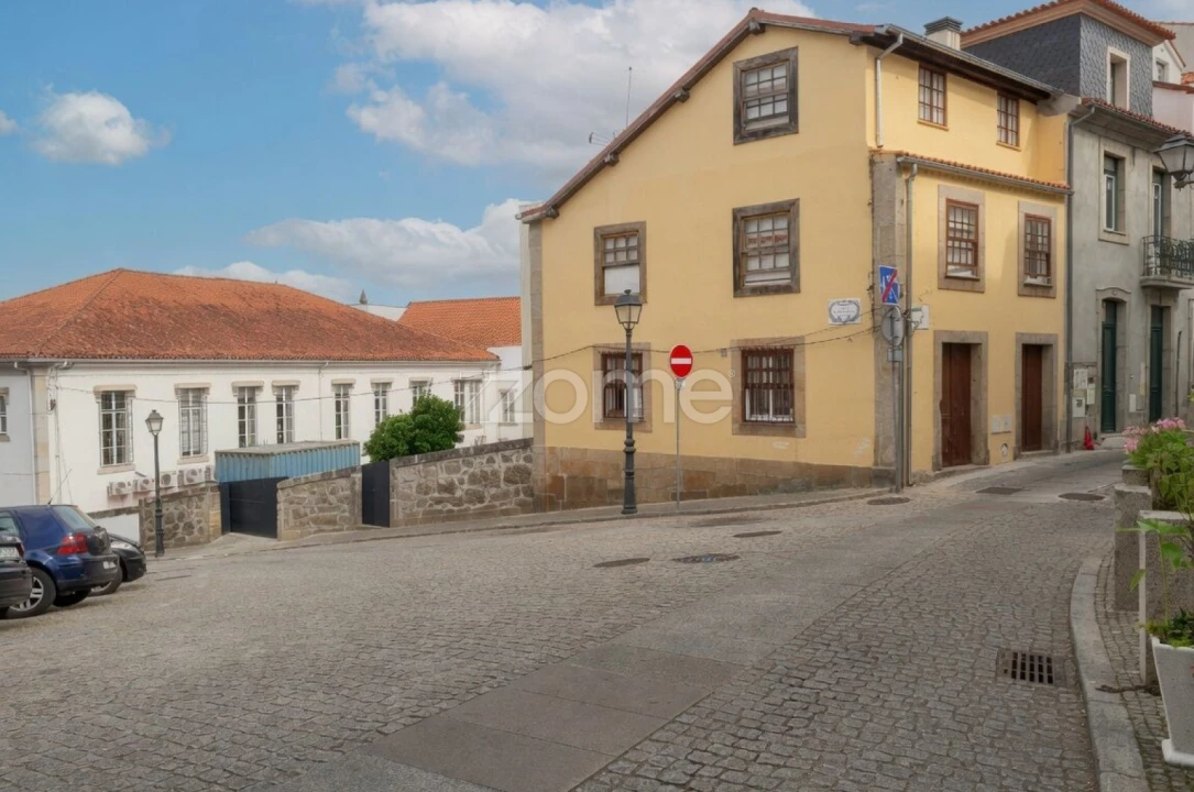 Prédio para Venda em Viseu Foto 1