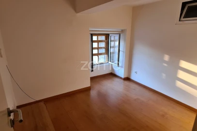 Prédio para Venda em Viseu