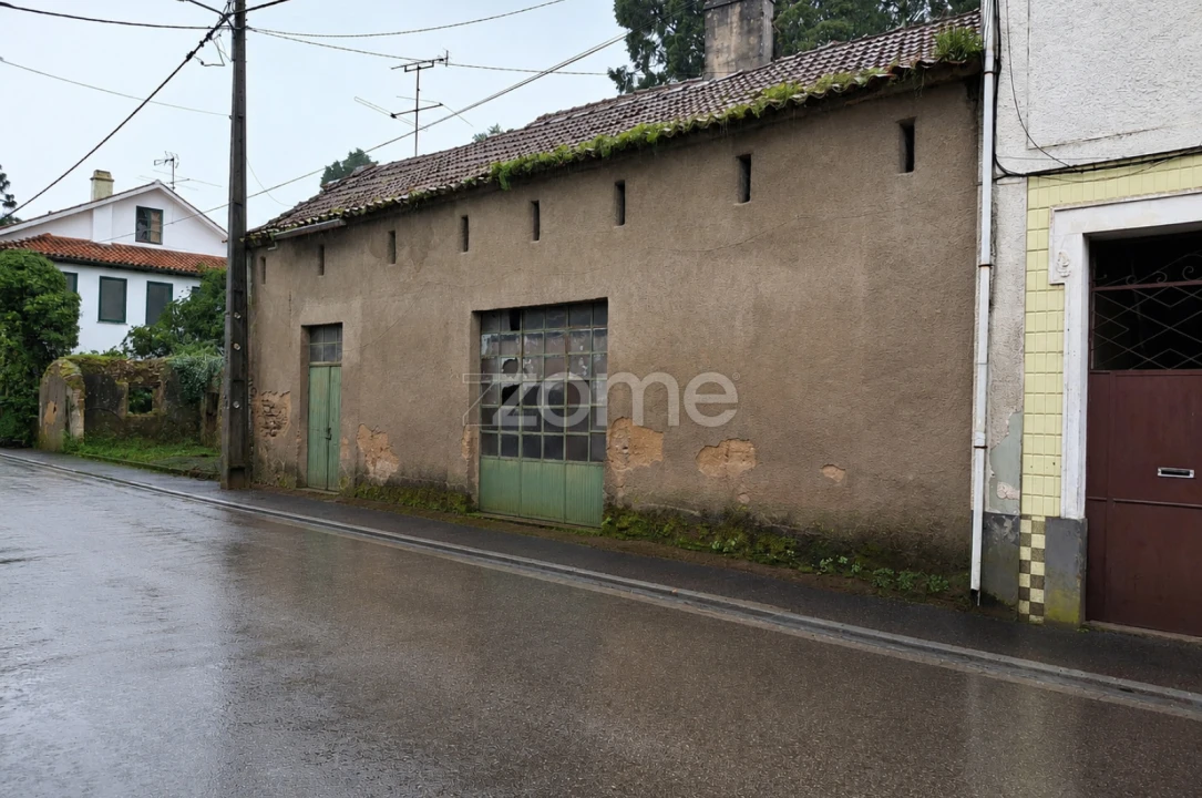Prédio para Venda em Arcos e Mogofores Foto 5