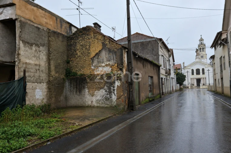 Prédio para Venda em Arcos e Mogofores Foto 4