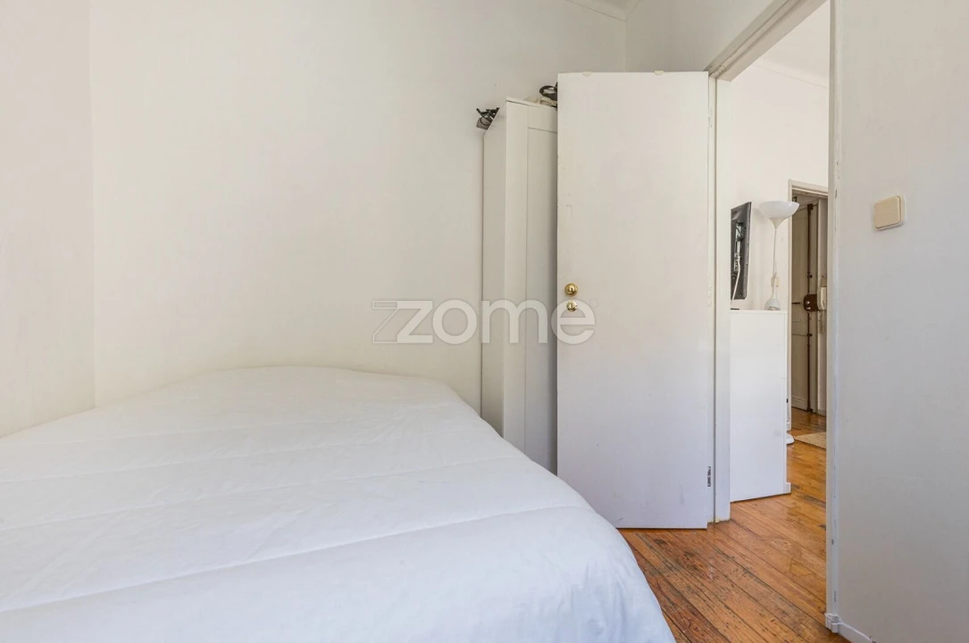 Apartamento T2 para Venda em Arroios Foto 6