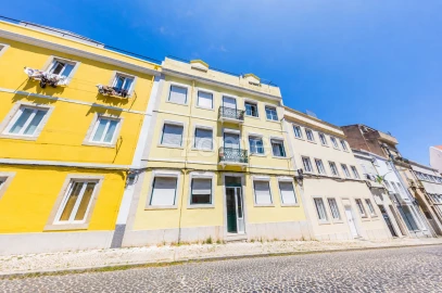 Apartamento T2 para Venda em Arroios