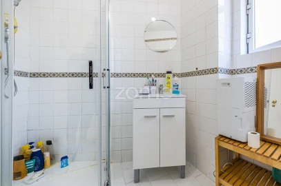 Apartamento T2 para Venda em Arroios