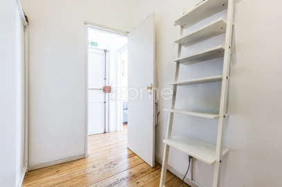 Apartamento T2 para Venda em Arroios
