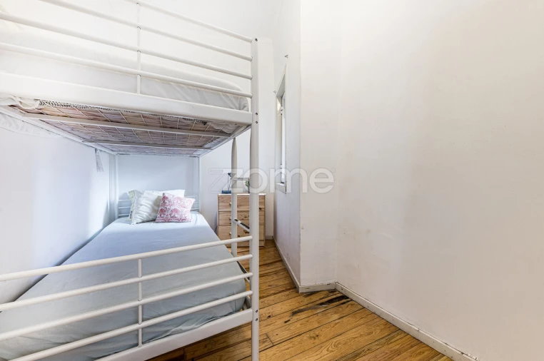 Apartamento T2 para Venda em Arroios Foto 13