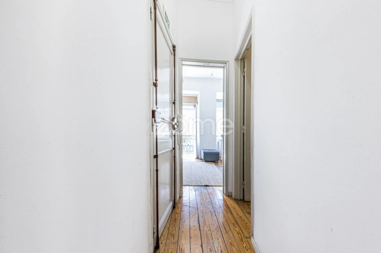 Apartamento T2 para Venda em Arroios Foto 11