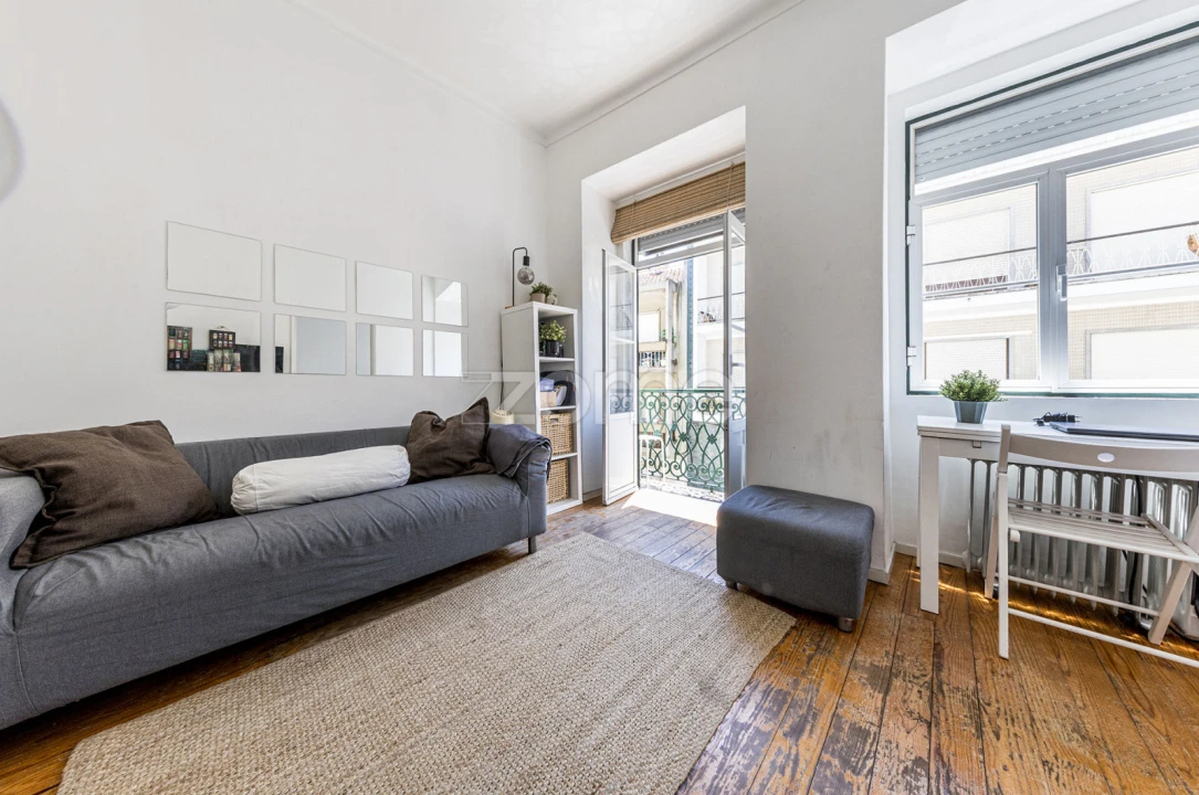 Apartamento T2 para Venda em Arroios Foto 3