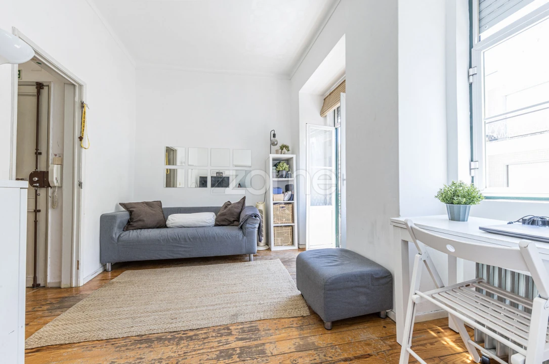 Apartamento T2 para Venda em Arroios Foto 7