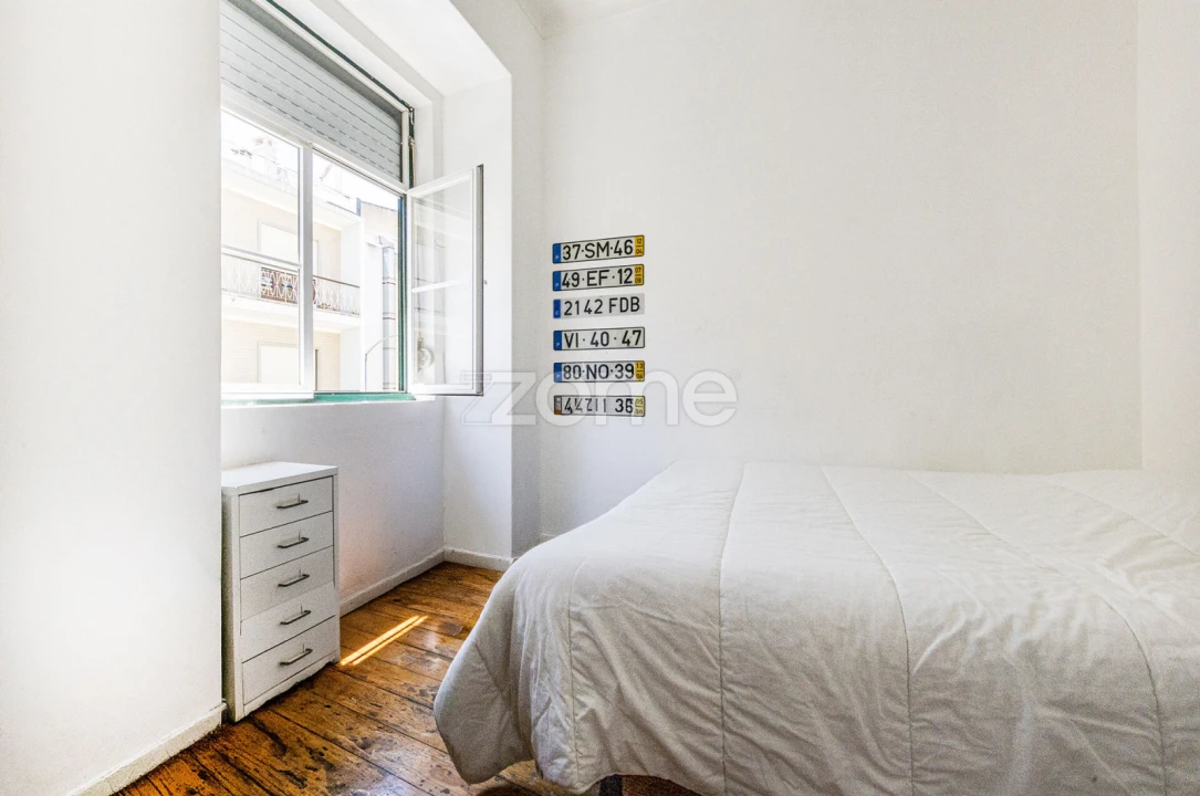 Apartamento T2 para Venda em Arroios Foto 16