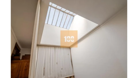 Apartamento T1 para Venda em Cedofeita, Santo Ildefonso, Sé, Miragaia, São Nicolau e Vitória