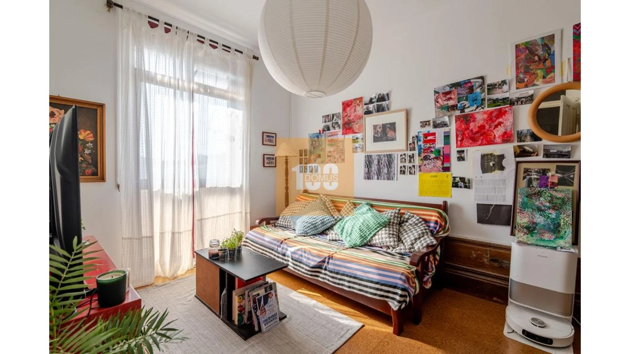 Apartamento T1 para Venda em Cedofeita, Santo Ildefonso, Sé, Miragaia, São Nicolau e Vitória Foto 2