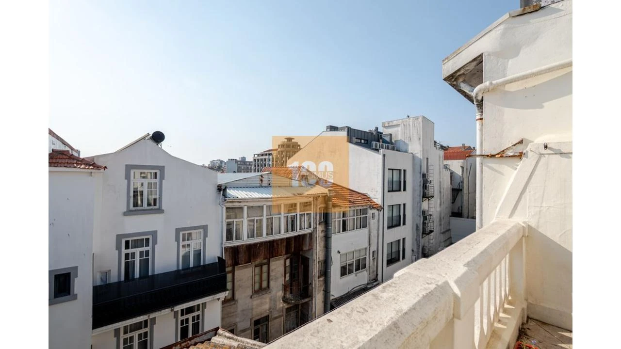 Apartamento T1 para Venda em Cedofeita, Santo Ildefonso, Sé, Miragaia, São Nicolau e Vitória Foto 18