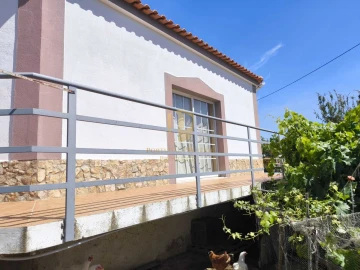 Quinta T3 para Venda em Azinhal