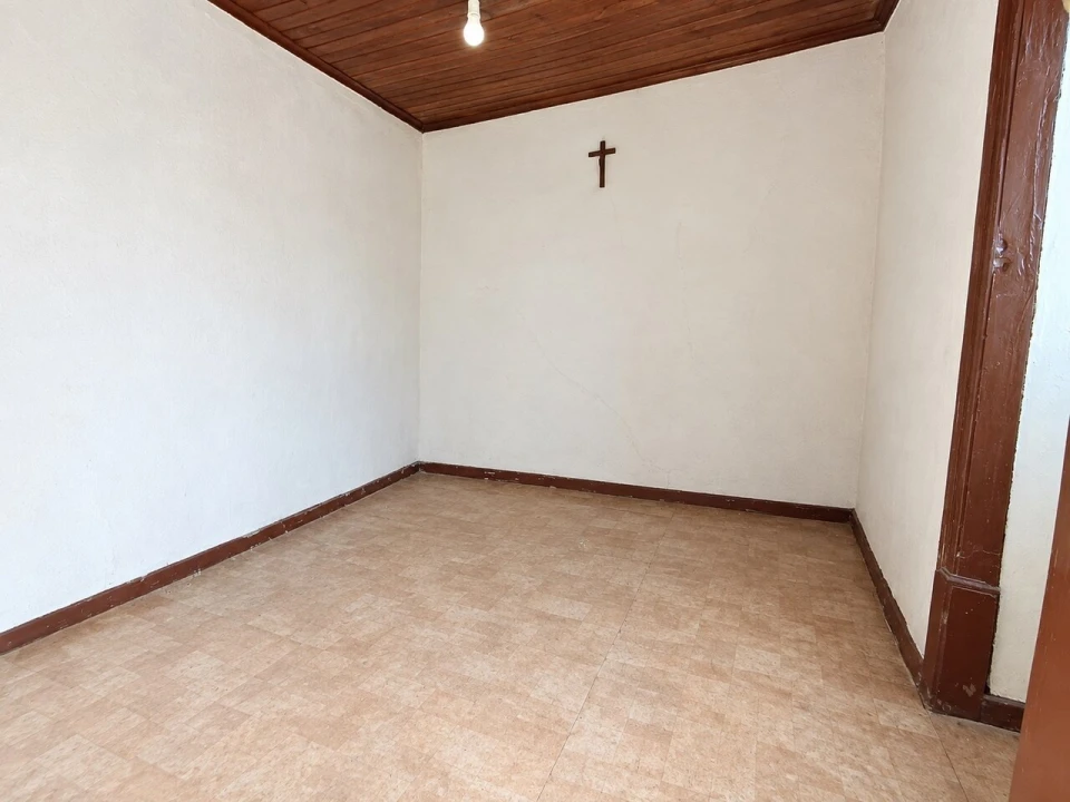 Moradia T4 para Venda em Assentiz Foto 6