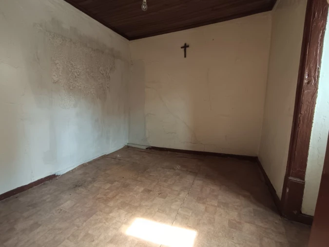 Moradia T4 para Venda em Assentiz Foto 7