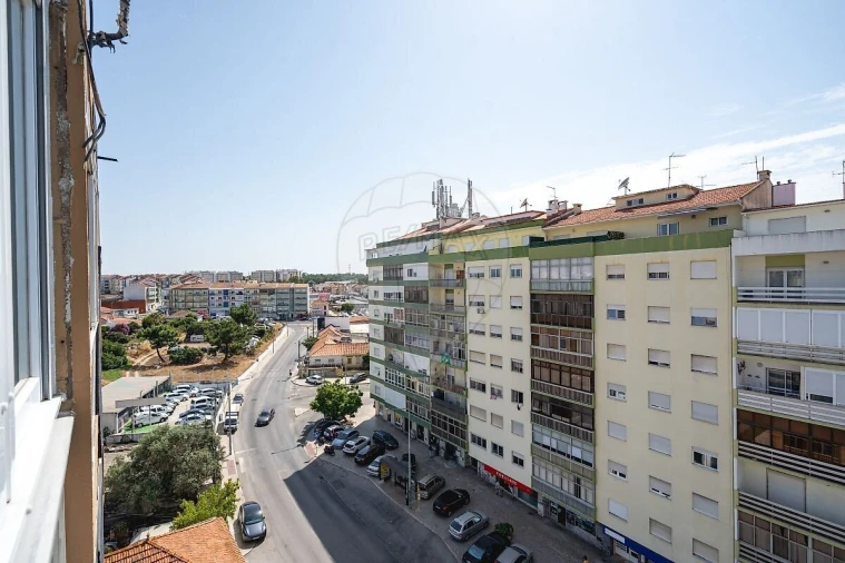 Apartamento T2 para Venda em Amora Foto 19