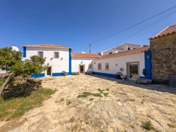 Moradia T5 para Venda em Mafra