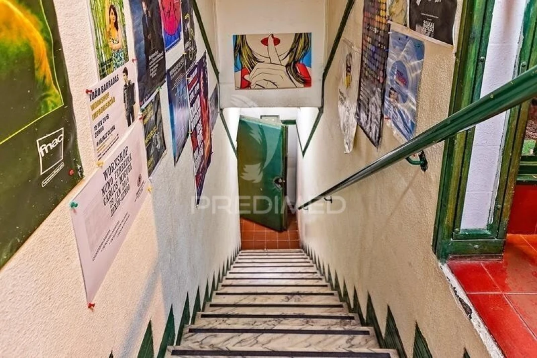 Apartamento T0 para Venda em Arroios Foto 7